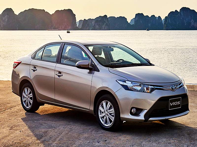 Noi Bai International Airport to Halong Bay - Transfer Service By A Private Vehicle